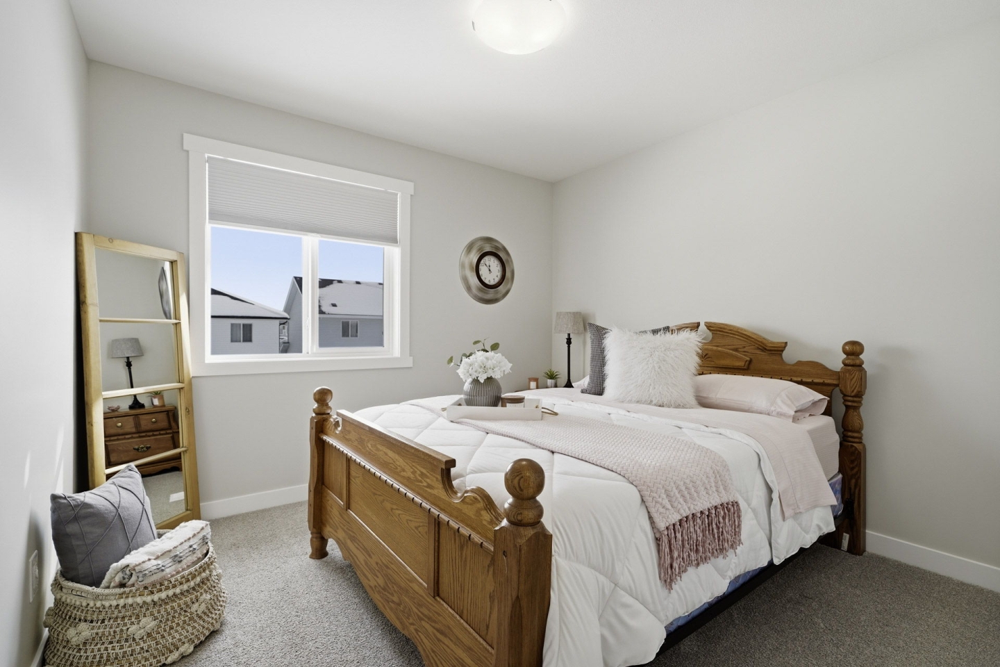 535 Schmeiser Ave – Tyler Fox-Quiksell-21