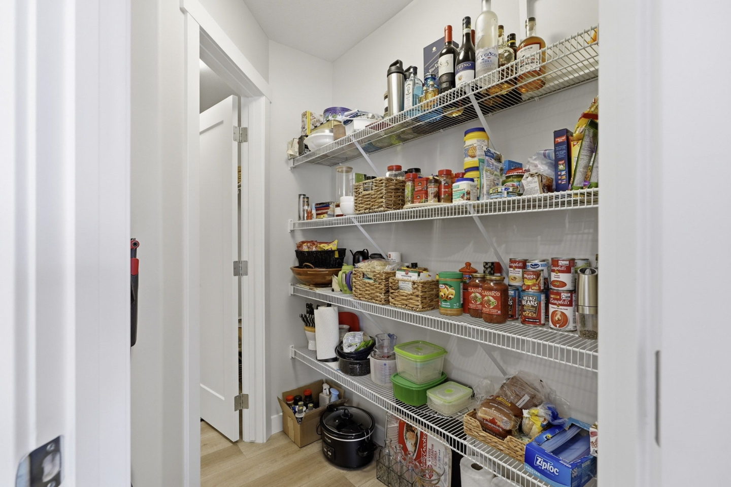 535 Schmeiser Ave – Tyler Fox-Quiksell-8