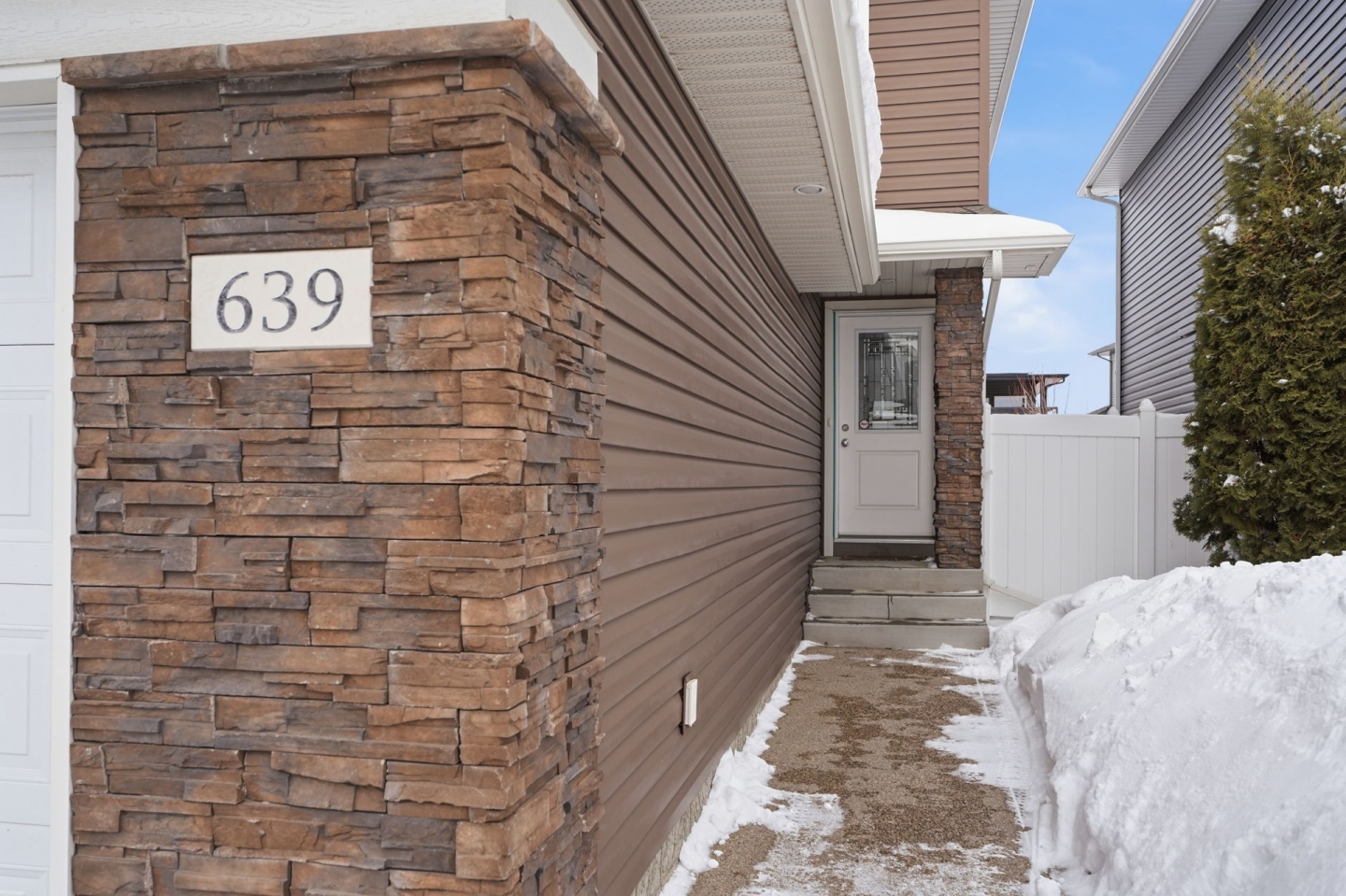 639 Kolynchuk Ct – Tyler Fox-QuikSell-3