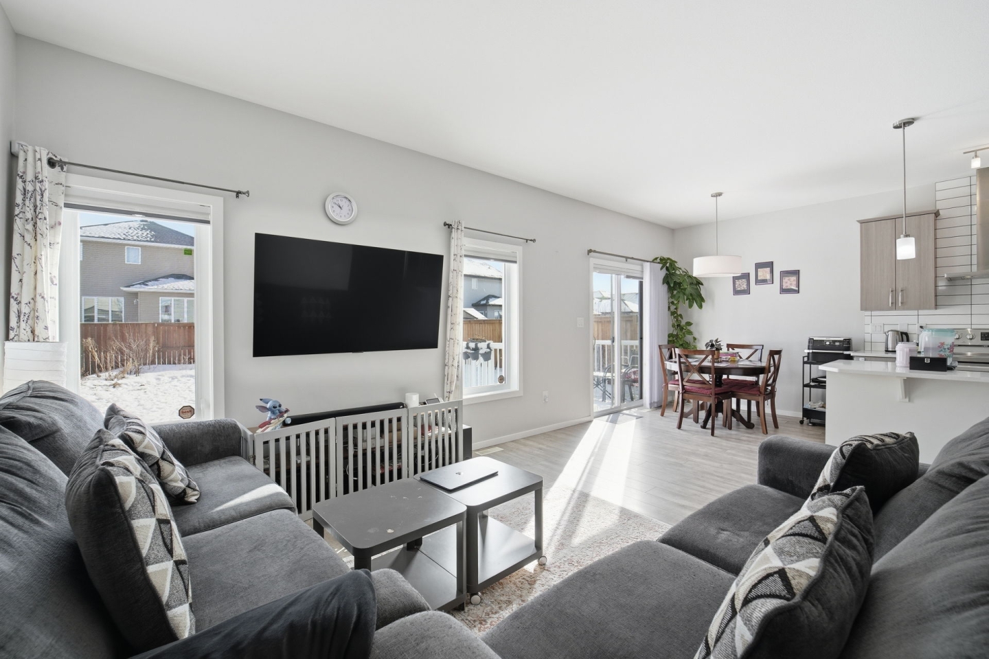 394 Hassard Close – Tyler Fox-QuikSell-11